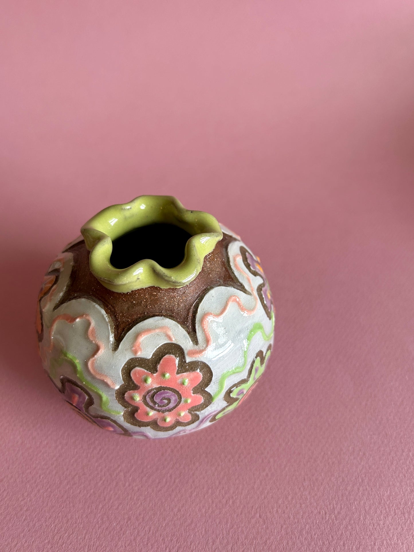 Groovy Flowers Bud Vase