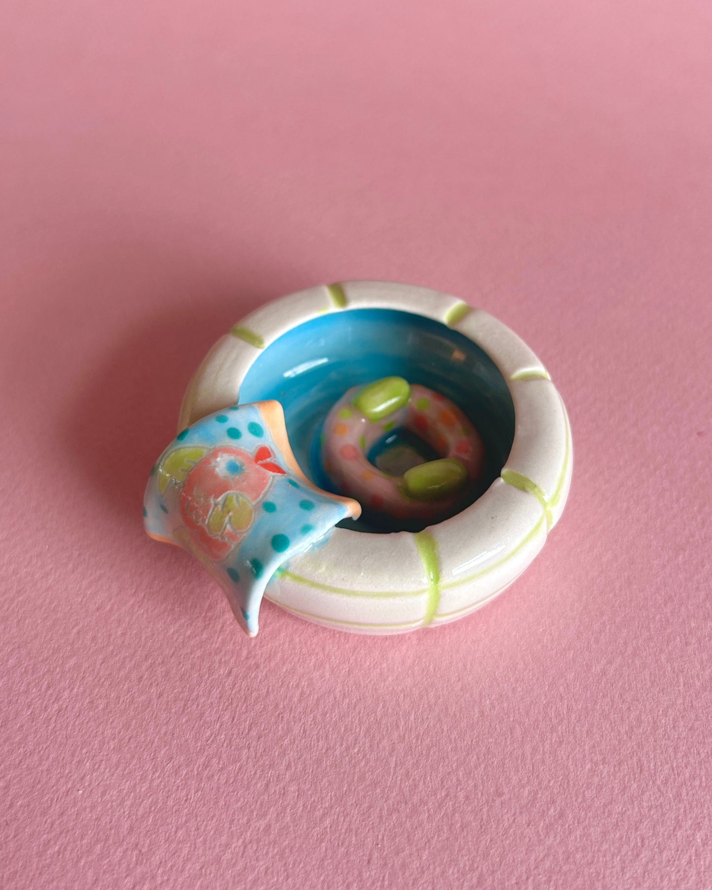 Kiddie Pool Trinkets