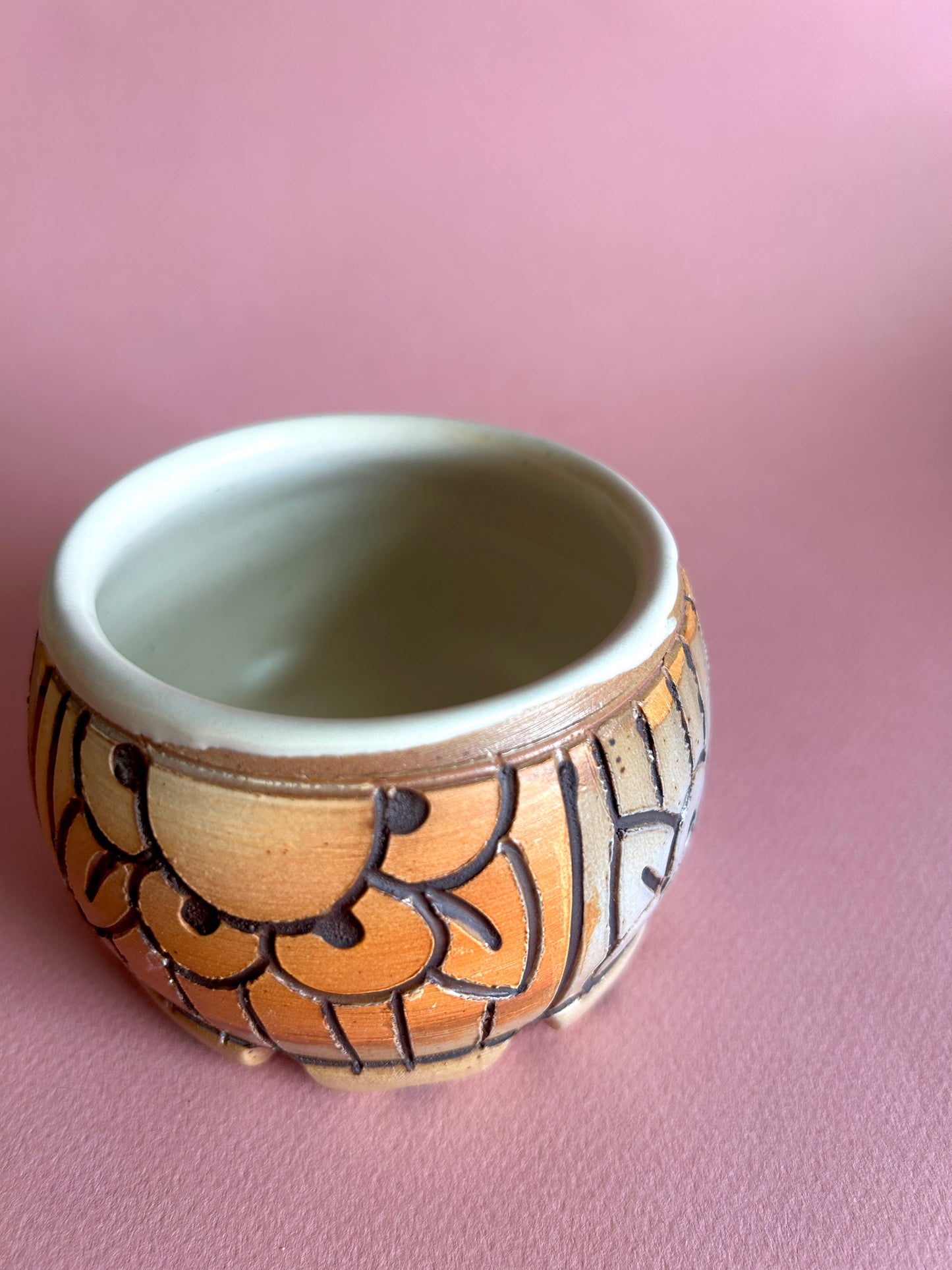 Mod Flower Vessel (Soda Fired)